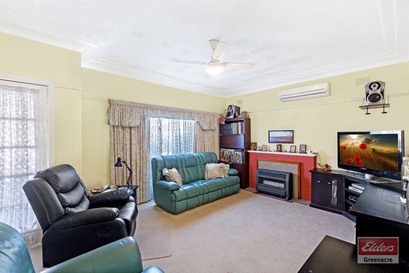 Photo - 28 Hewitt Street, Greenacre NSW 2190 - Image 3