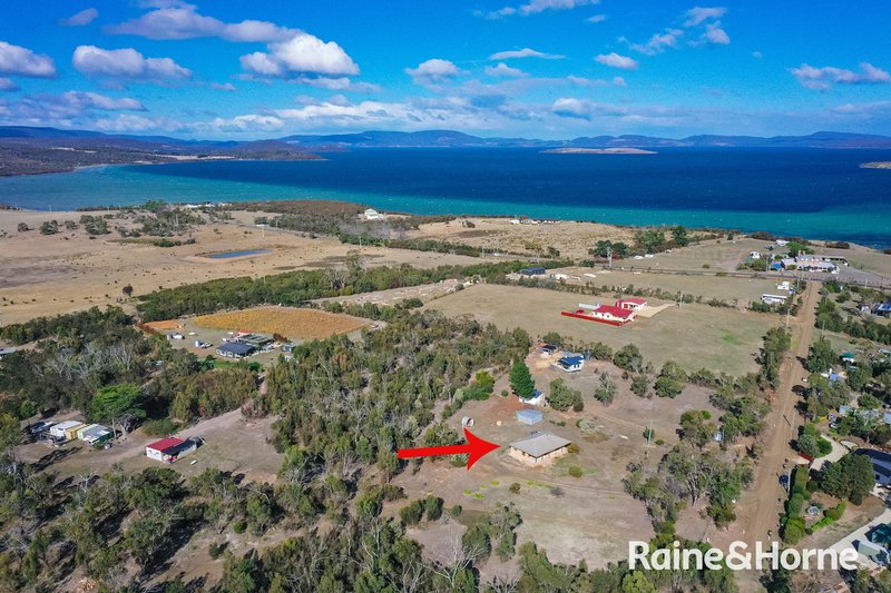 Photo - 28 High Street, Dunalley TAS 7177 - Image 4