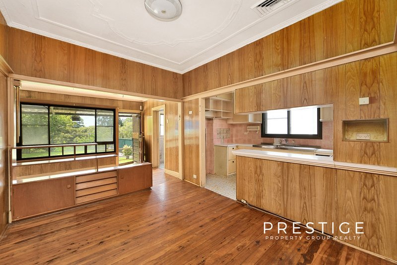 Photo - 28 Highclere Avenue, Banksia NSW 2216 - Image 2