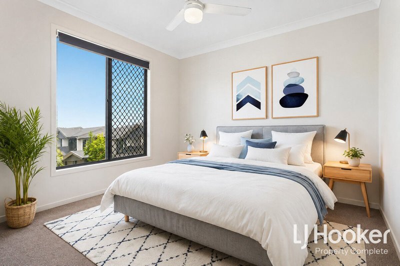 Photo - 2/8 Highlands Street, Yarrabilba QLD 4207 - Image 4