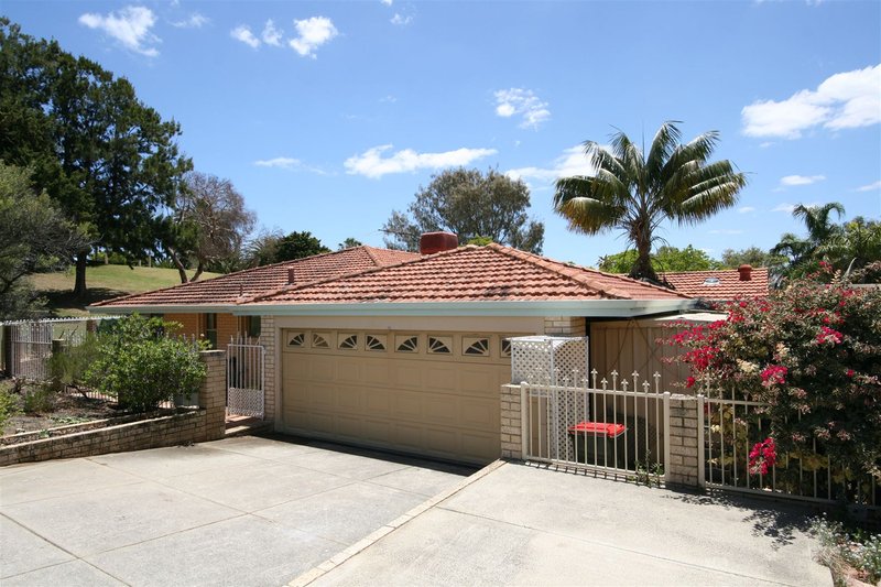 28 Hillview Rise, Cooloongup WA 6168