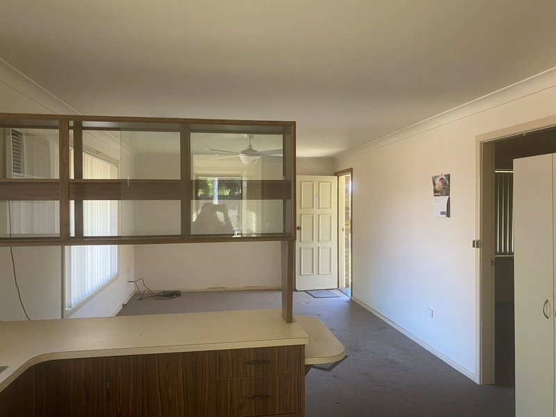 Photo - 2/8 Hinton Drive, Gunnedah NSW 2380 - Image 4