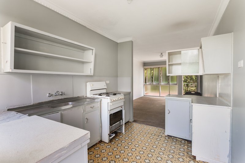 Photo - 28 Hipwood Avenue, Coorparoo QLD 4151 - Image 20