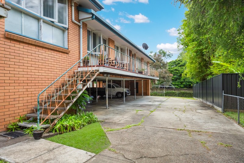 Photo - 28 Hipwood Avenue, Coorparoo QLD 4151 - Image 23