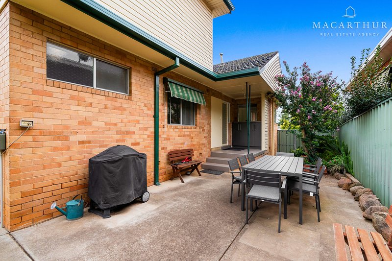 Photo - 28 Hodson Avenue, Turvey Park NSW 2650 - Image 18