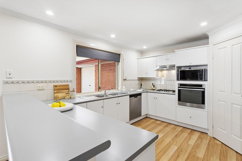 Photo - 28 Hope Drive, Paralowie SA 5108 - Image 6