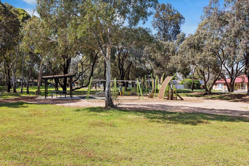 Photo - 28 Hope Drive, Paralowie SA 5108 - Image 23