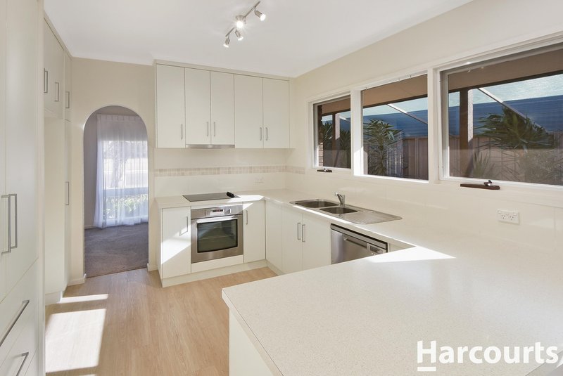 Photo - 28 Houston Street, Horsham VIC 3400 - Image 5