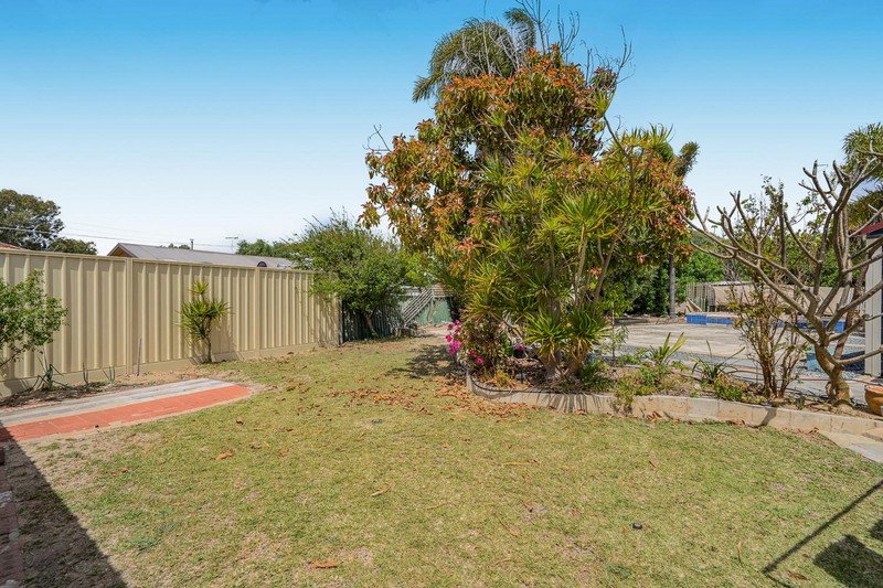 Photo - 28 Houston Street, Rockingham WA 6168 - Image 30