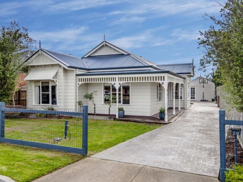 28 Howards Way, Point Cook VIC 3030