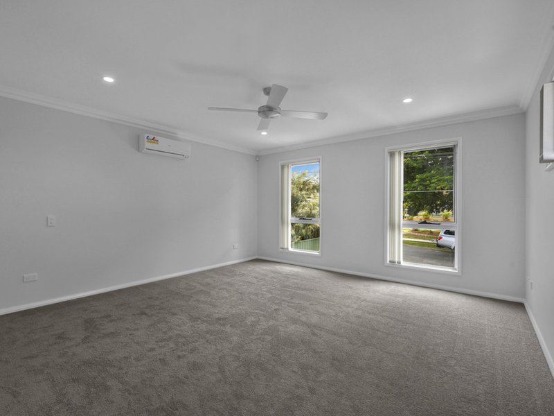 Photo - 28 Ibsen Street, Aspley QLD 4034 - Image 10