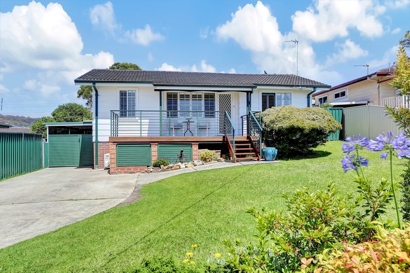 Photo - 28 Inglebar Crescent, Koonawarra NSW 2530 - Image 3