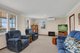 Photo - 28 Inglebar Crescent, Koonawarra NSW 2530 - Image 5