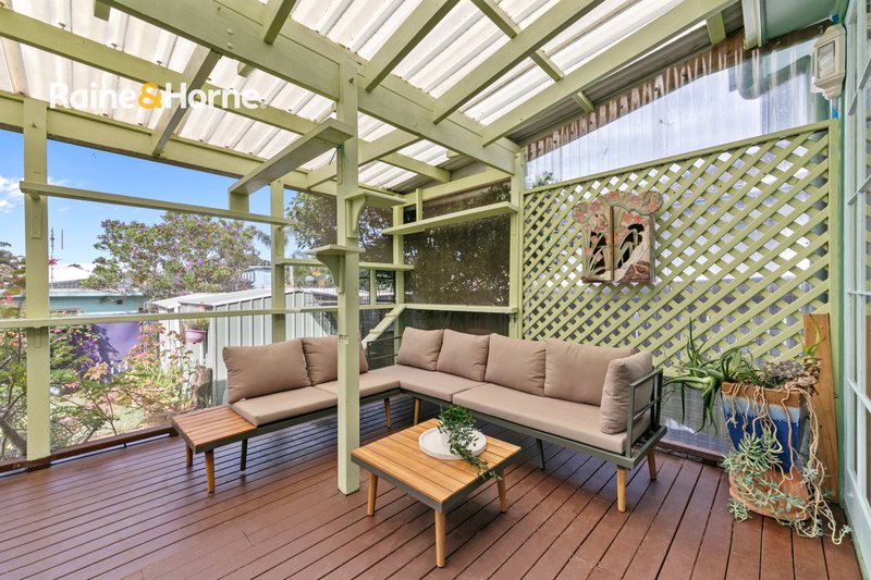 Photo - 28 Inkerman Avenue, Blackwall NSW 2256 - Image 12