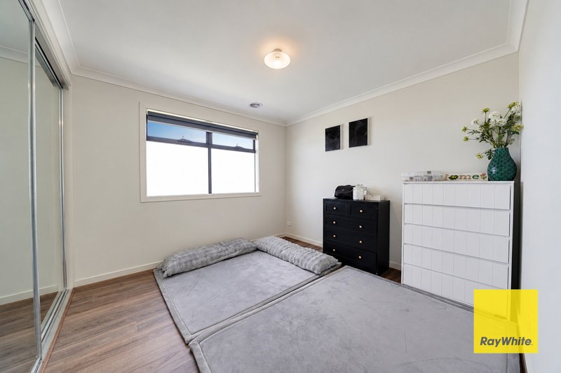 Photo - 28 Jagged Circuit, Tarneit VIC 3029 - Image 23