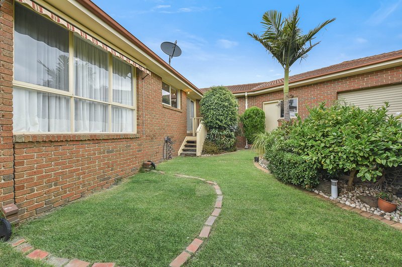 Photo - 28 Jarryd Crescent, Berwick VIC 3806 - Image 16