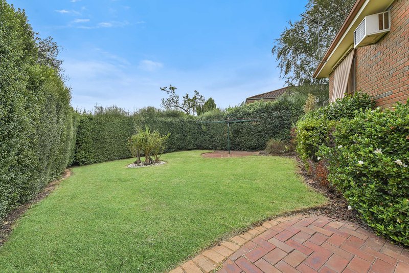 Photo - 28 Jarryd Crescent, Berwick VIC 3806 - Image 17