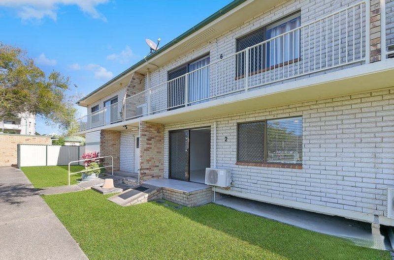 Photo - 2/8 Jeffrey Street, Redcliffe QLD 4020 - Image 1
