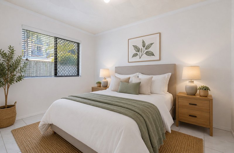 Photo - 2/8 Jeffrey Street, Redcliffe QLD 4020 - Image 5