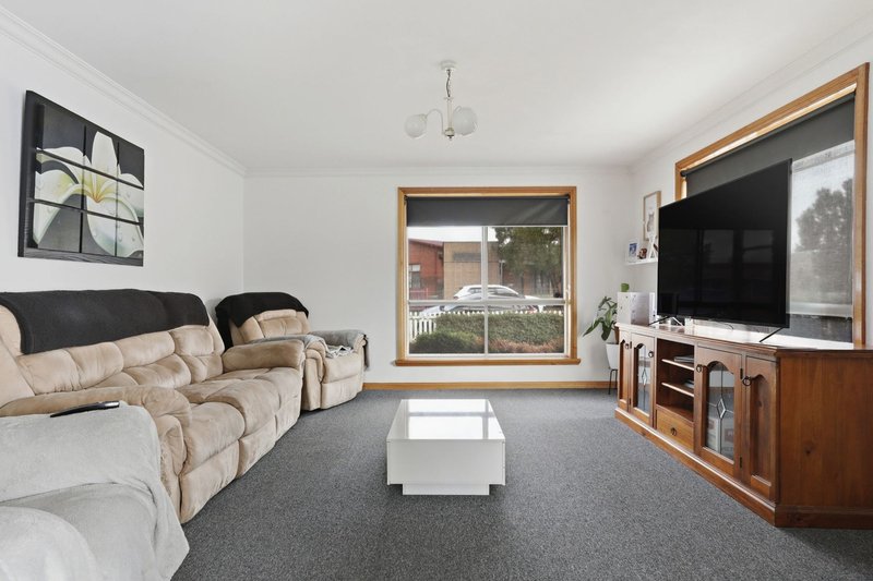 Photo - 28 Jellico Street, Mowbray TAS 7248 - Image 2