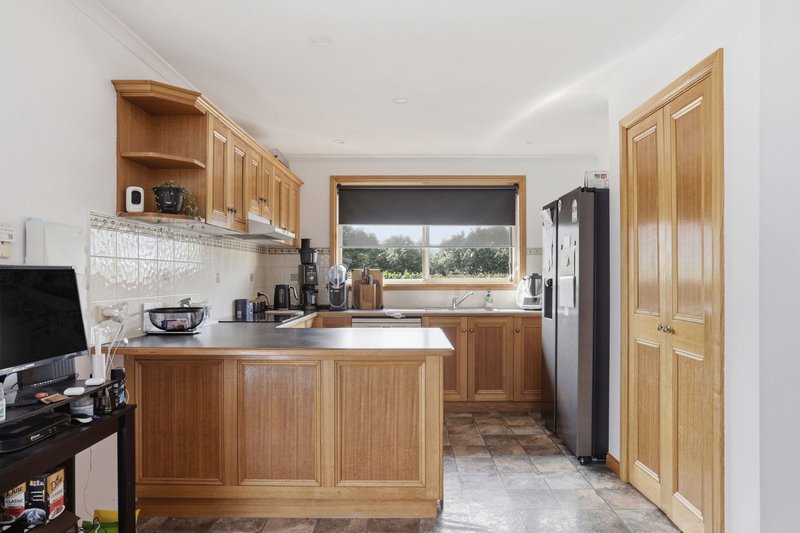 Photo - 28 Jellico Street, Mowbray TAS 7248 - Image 3