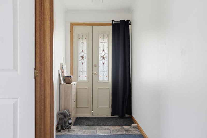 Photo - 28 Jellico Street, Mowbray TAS 7248 - Image 6