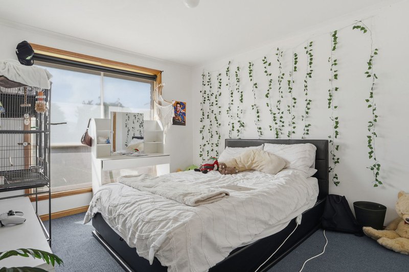 Photo - 28 Jellico Street, Mowbray TAS 7248 - Image 8