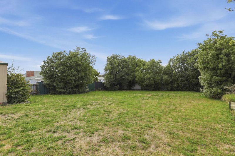 Photo - 28 Jellico Street, Mowbray TAS 7248 - Image 11