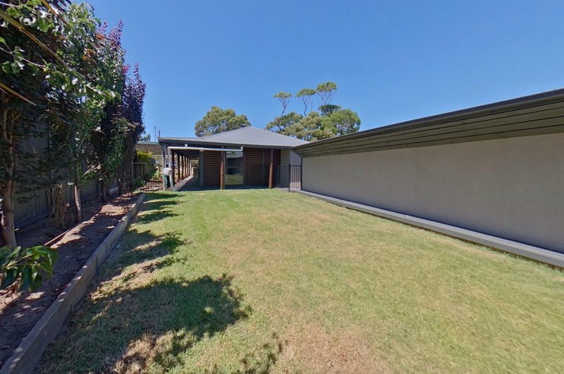 Photo - 28 Jervois Road, Normanville SA 5204 - Image 13