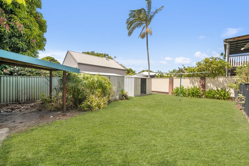 Photo - 28 Joseph Street, Margate QLD 4019 - Image 17