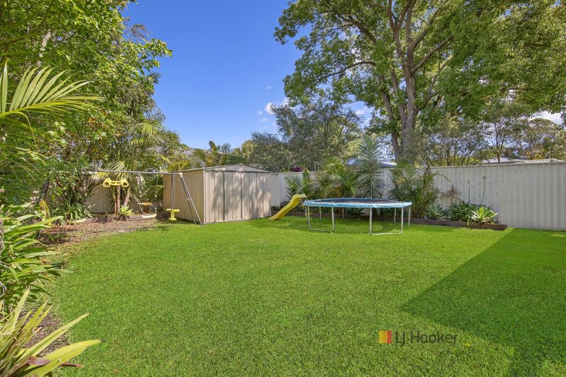 Photo - 28 Katoomba Avenue, San Remo NSW 2262 - Image 8