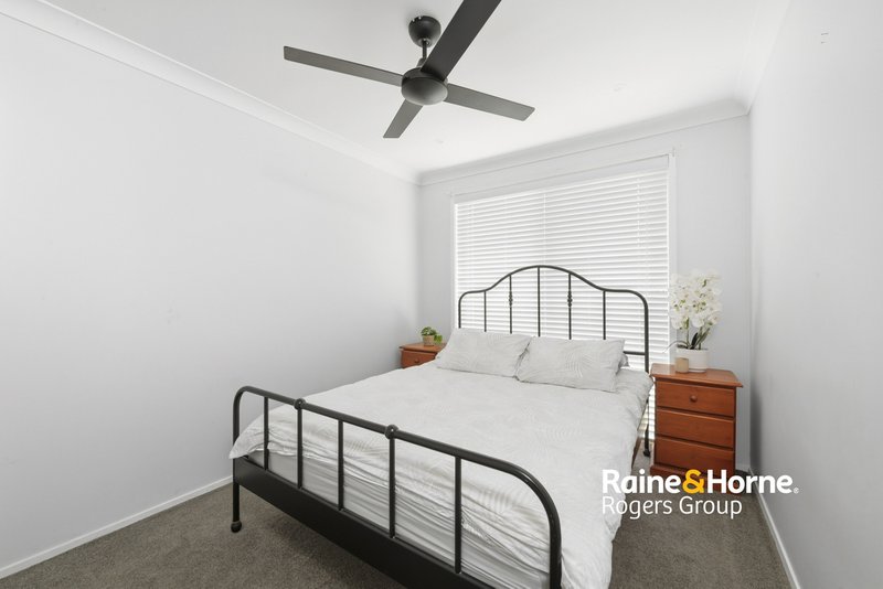 Photo - 28 Kawana Ave , Blue Haven NSW 2262 - Image 9