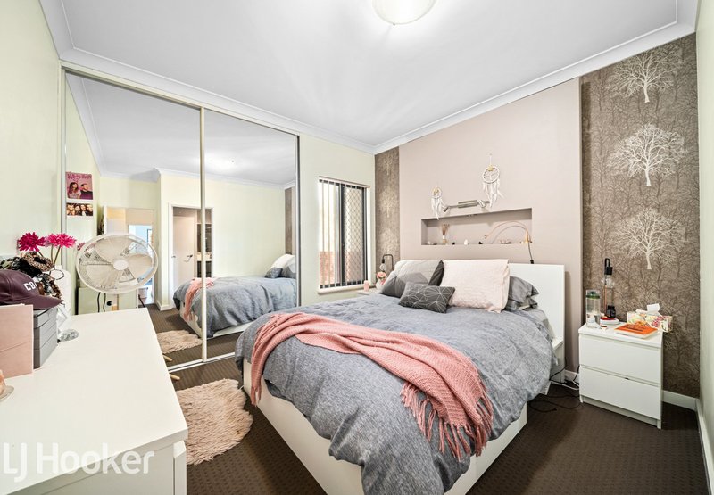 Photo - 2/8 King George Street, Victoria Park WA 6100 - Image 3