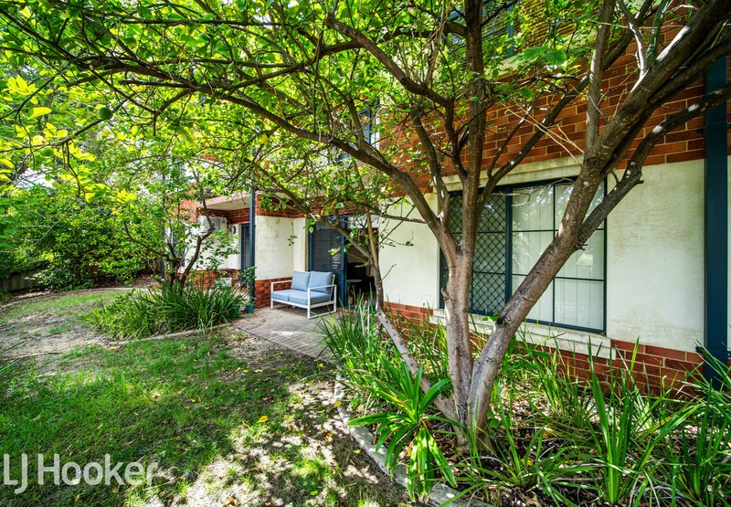 Photo - 2/8 King George Street, Victoria Park WA 6100 - Image 9