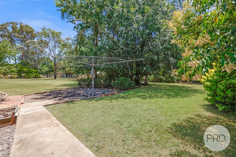 Photo - 28 Kingswood Drive, Tamworth NSW 2340 - Image 29