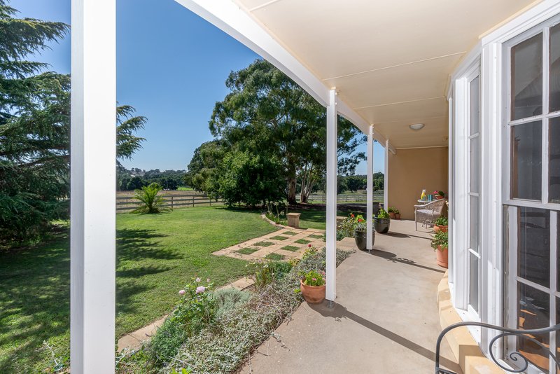 Photo - 28 'Kinloch' Hoskins Street, Wallendbeen NSW 2588 - Image 11