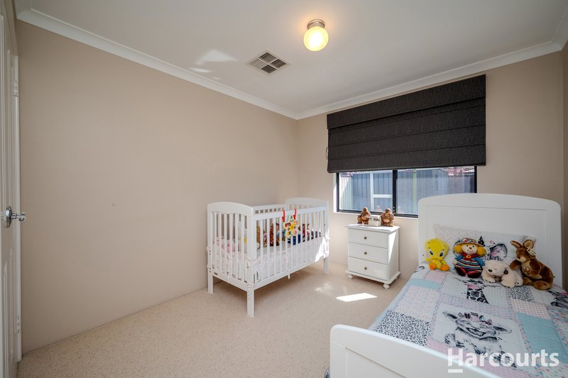 Photo - 28 Kippilaw Loop, Carramar WA 6031 - Image 21