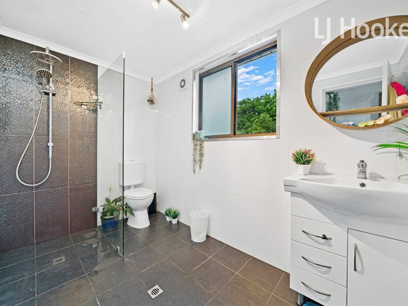 Photo - 28 Knight St , Lansvale NSW 2166 - Image 6