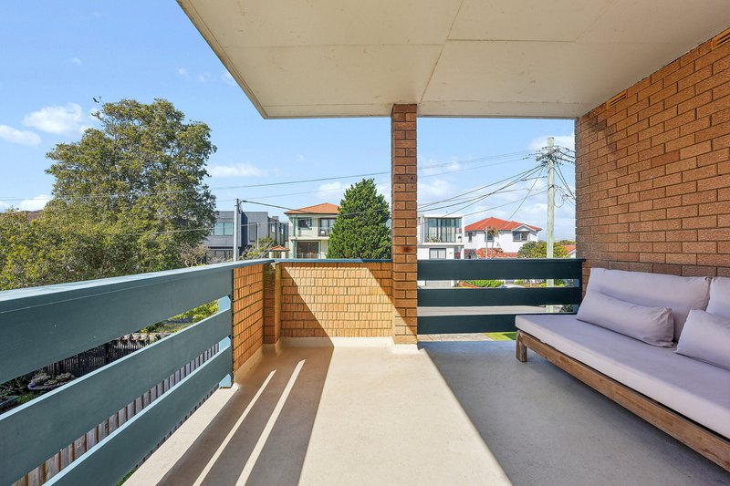 Photo - 2/8 Kobada Road, Dover Heights NSW 2030 - Image 3