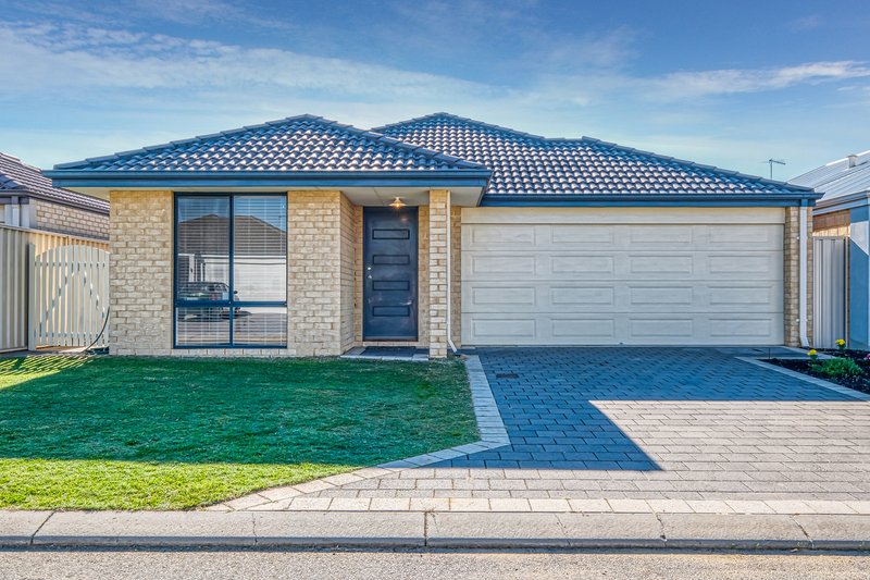 28 Kooya Way, Wattle Grove WA 6107