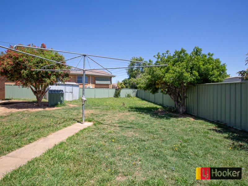 Photo - 28 Kuloomba Street, Hillvue NSW 2340 - Image 10