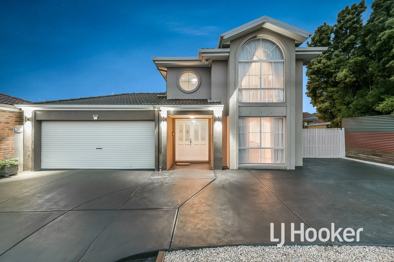 28 Lake View Drive, Narre Warren South VIC 3805