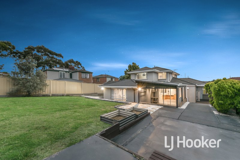 Photo - 28 Lake View Drive, Narre Warren South VIC 3805 - Image 21