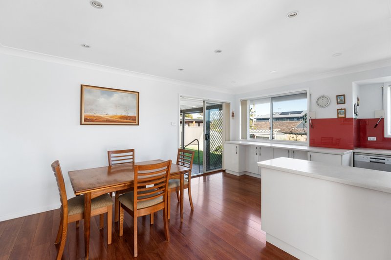 Photo - 28 Laurina Avenue, Helensburgh NSW 2508 - Image 6