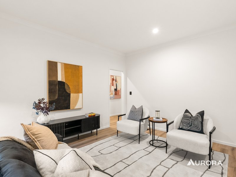 Photo - 28 Laurina Close, Collingwood Park QLD 4301 - Image 3
