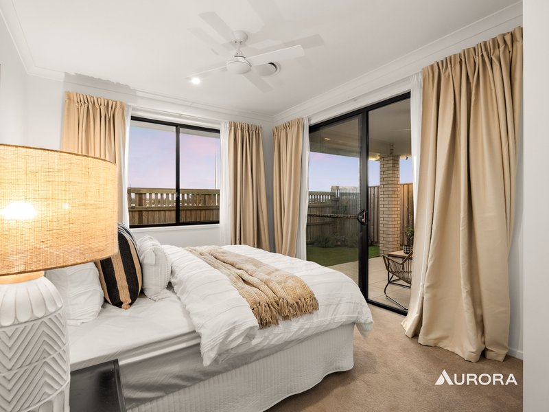 Photo - 28 Laurina Close, Collingwood Park QLD 4301 - Image 17