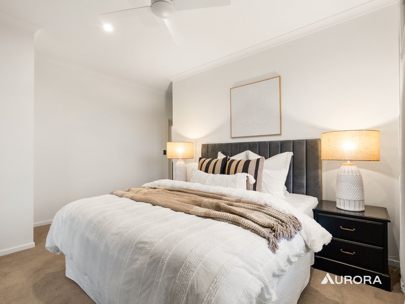 Photo - 28 Laurina Close, Collingwood Park QLD 4301 - Image 18