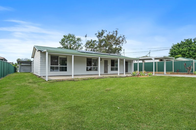 Photo - 28 Leanne Street, Marsden QLD 4132 - Image 2