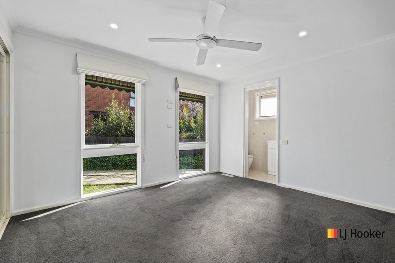 Photo - 28 Letters Street, Evatt ACT 2617 - Image 7