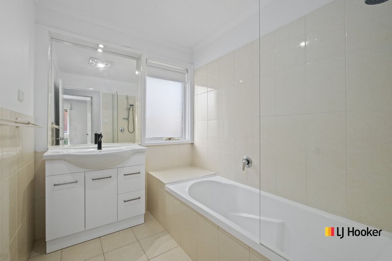 Photo - 28 Letters Street, Evatt ACT 2617 - Image 12